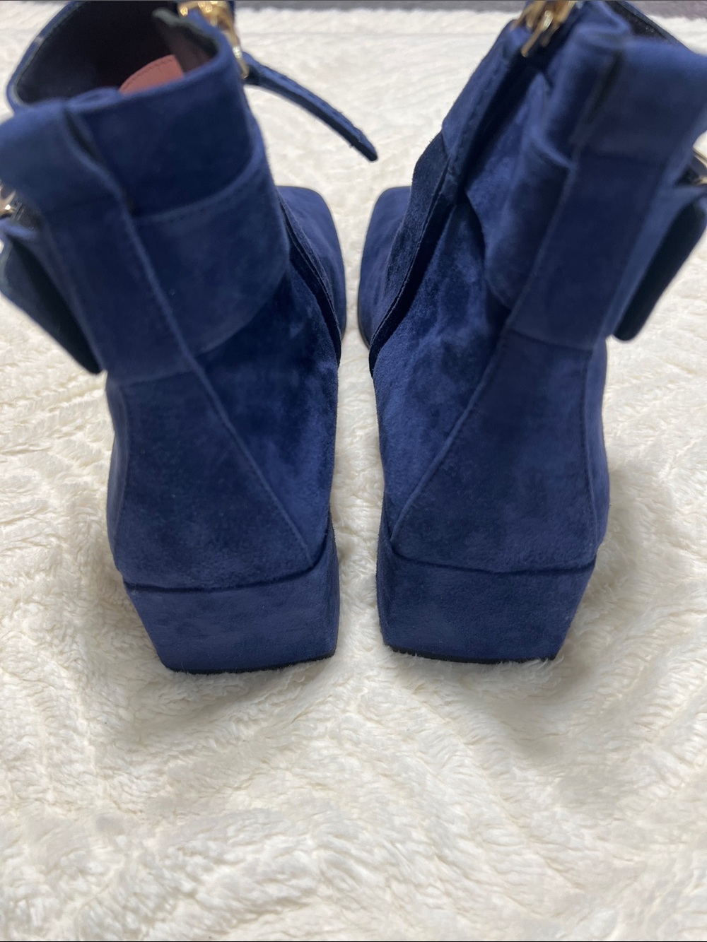 Roger Vivier Polly Blue Suede Buckle Ankle Boots Size 41 Made in Italy - Picture 10 of 14